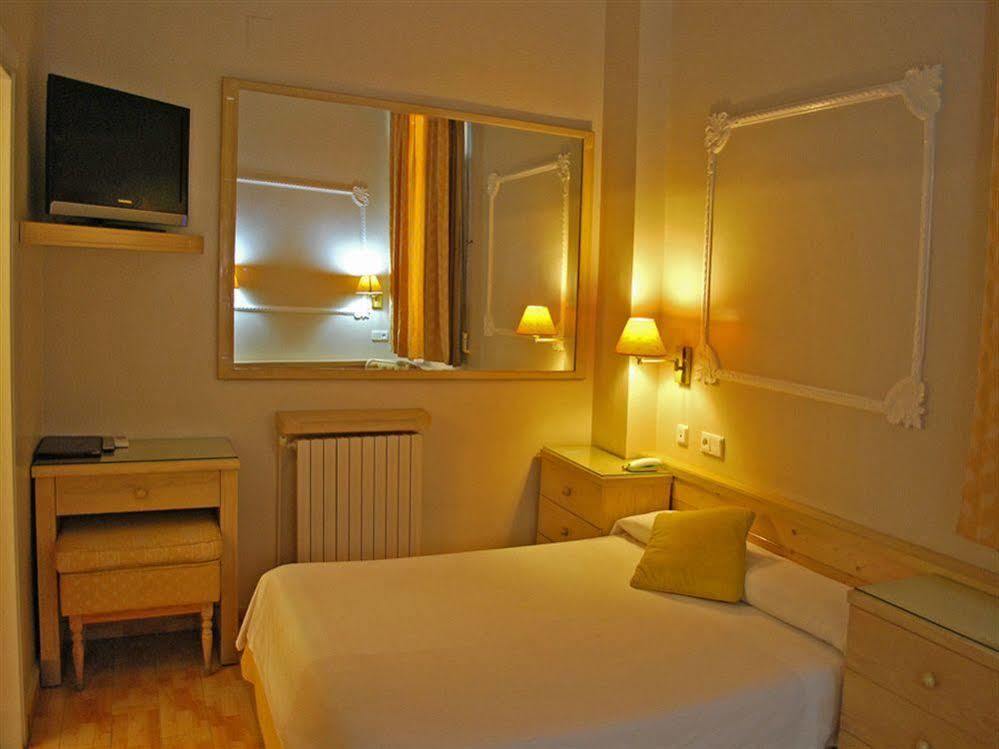 Hotel Celimar Sitges Exterior photo